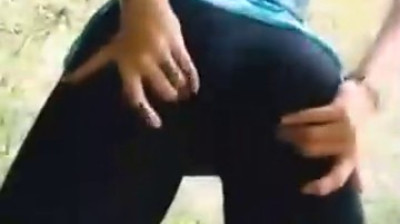 Gina Twerk in Park
