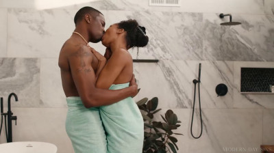 Olivia Jay - Spied in The Shower