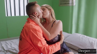 Religious girl fucks a convict