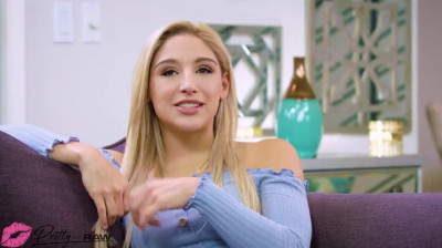 Dos grandes pollas negras rellenan a Abella