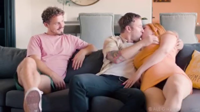 Lauren Phillips: a cuckold video
