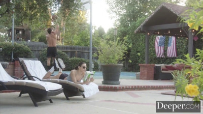 Abella gets seduced by the older Ramon