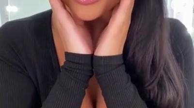 JOI mit der sinnlichen MILF Romi Rain