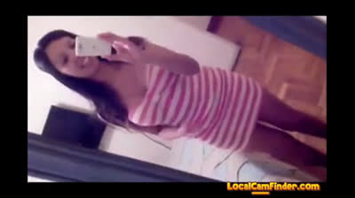 Lucky Plaza Staff: Virgin Arab Asian on Webcam