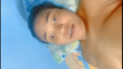 Viens me rejoindre a GROUPE HÔTEL si tu veux mettre ta bite dans ma chate ❤️ ?