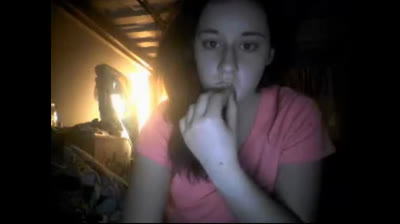 Perverser Teen masturbiert vor Cam