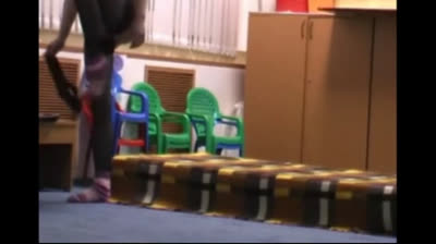 Je baise une escort girl, une milf francaise dans son club de danse