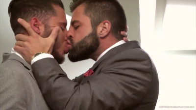 Hector fucks Ehrik wildly