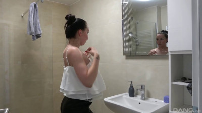 Cum To Granny's Sex Party (2022)