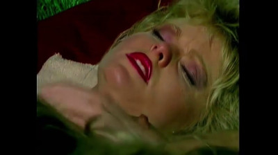 angela summers great scene 17