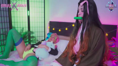 875 Hheadshhot and Amber Hallibel