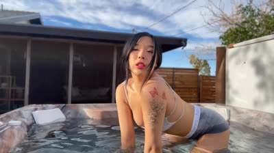 VIDEO COMPLETO GRATIS Chica Coreana Hot Bañera Masturbación En Solitario