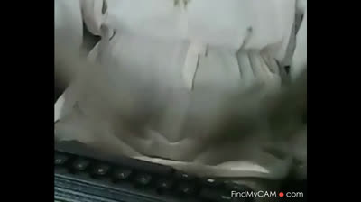 Lonely Chinese MILF Pleasures Herself on Webcam