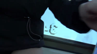 Victoria alouqua se gode au ski