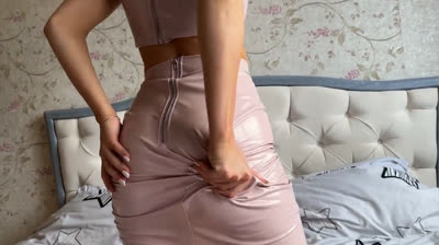 Glass Dildo Solo with a Latex-Clad Beauty