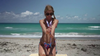 Strawberryshan - Beach Babe Fucking Best Friends Boyfriend