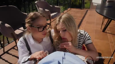 LS - Alexa & Lily - Yes, Dean