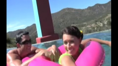 Sexy Mexican girl gets fuck hard outside