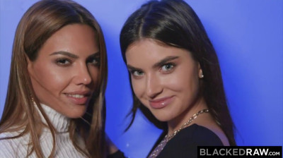 Apolonia y su novio seducen a la camarera