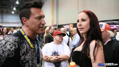 Yurizán Beltran, Ann Marie Rios and Marco Banderas do Las Vegas