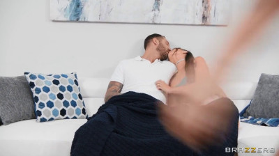Quinton fucks his two girlfriends