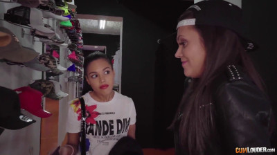 Verona Sky aka Tori Hendrix in S02E02 The Adventures of Potro and Pony