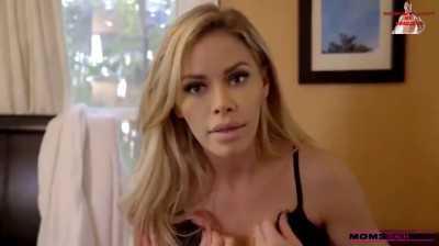 Madrastra atraida por su hijo