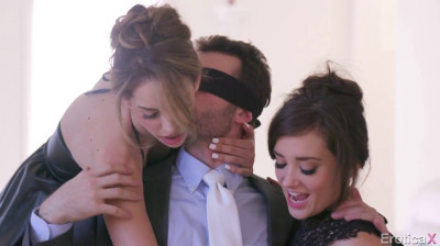 Sensual threesome with young women