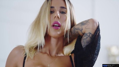 Sexy rubia española follando duro