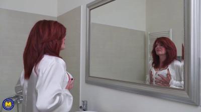 Busty Redhead Cougar Andi James Stuff Her Hairy Pussy Until She Cums