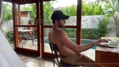 Trio avec deux Thaïlandaises à gros seins