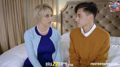Stepmother's sexual love comforts stepson