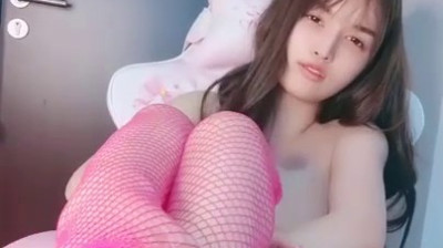 Jolie Coréenne se masturbe sur Stripchat