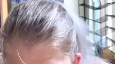 Magnifique teen blonde suce à pleine gorge