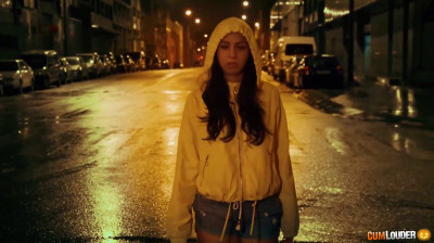 Pleasant Halloween for Julia de Lucia