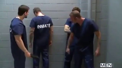 Parker London is a slut in jail