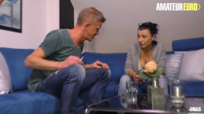 German mature babe fucking with her neighbor