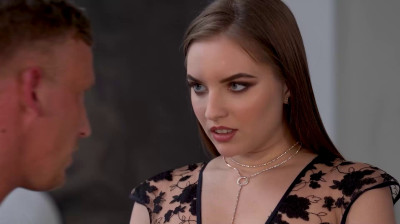 Tiffany Leiddi cumple las fantasías de su marido