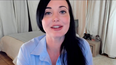 Melissa Lauren wants you to cum on her face