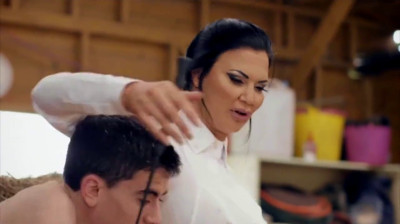 Amazon training a youngster