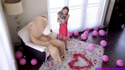 Jasmine fucks the wrong guy on valentines