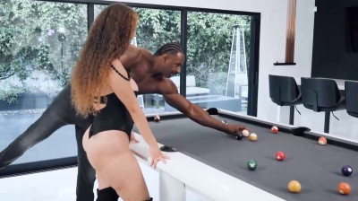 Jessie Rogers fucks Jax Slayher