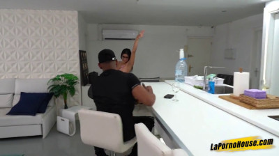 Sheila Ortega disfrutando con Jesús Reyes