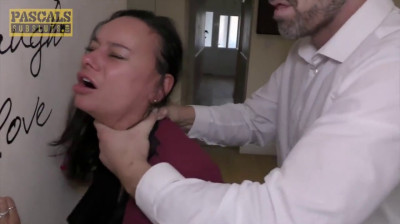 Haar keel deblokkeren