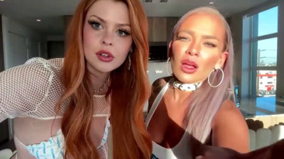New porn models suck each other's pussies