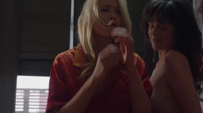 Paz de la Huerta - Nurse 3D (2013)