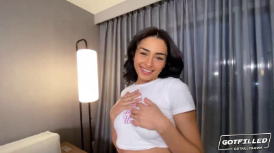 Vanessa loves when she gets creampied