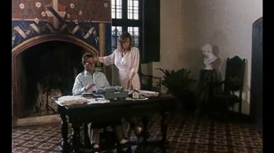 I Maneggi Di Una Porno Cameriera (1992)