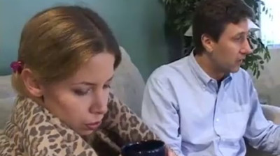 Jovencita con coletas follada por un pollón blanco