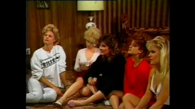 classic lesbian group scenes 13
